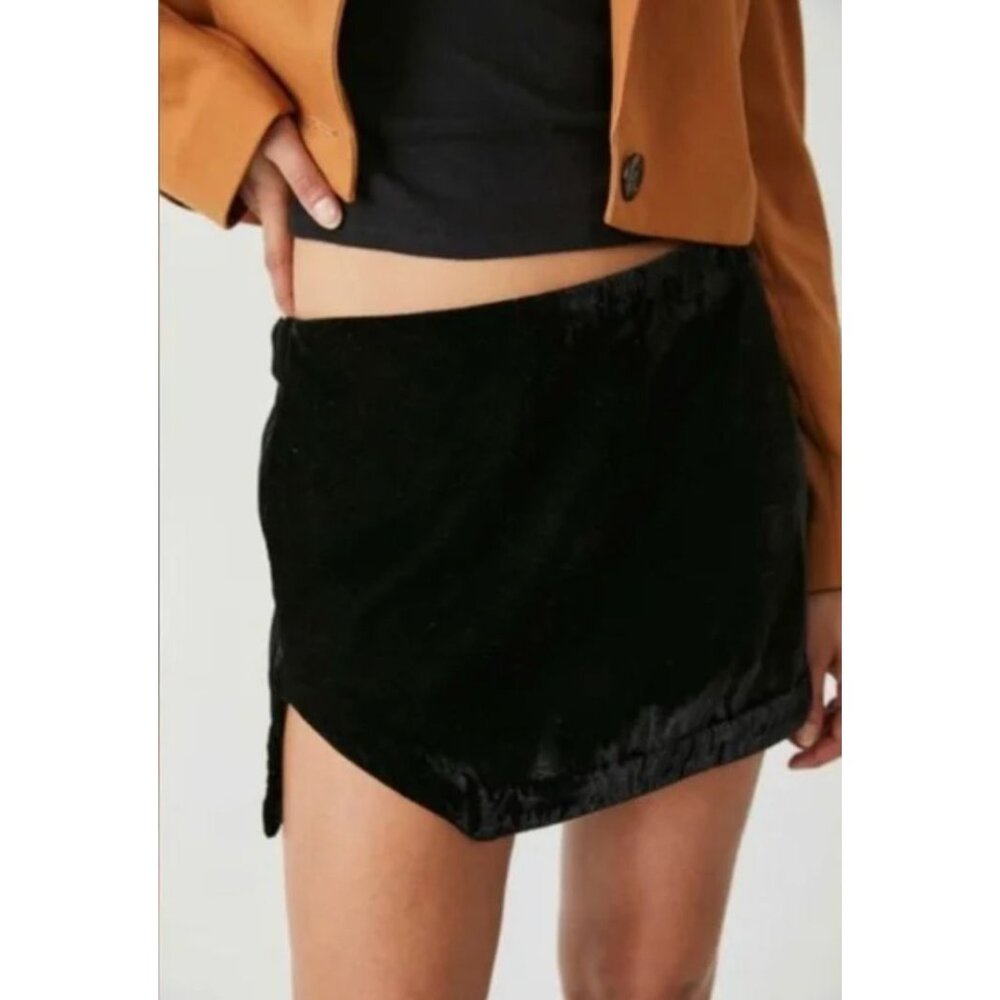 Free People Black Velvet Mini Skirt Womens Size 10